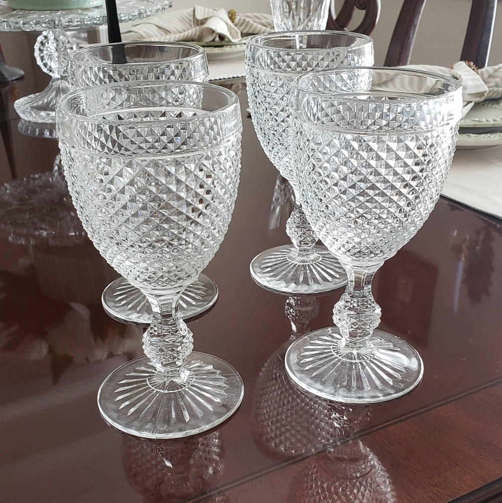 Portuguese Water Goblets